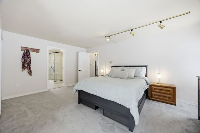 29 S Bow Dunbarton Road, Bow, NH 03304