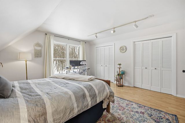 29 S Bow Dunbarton Road, Bow, NH 03304