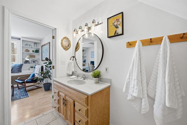 29 S Bow Dunbarton Road, Bow, NH 03304