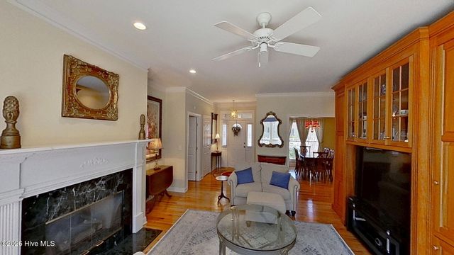 202 Geneva Court, New Bern, NC 28562