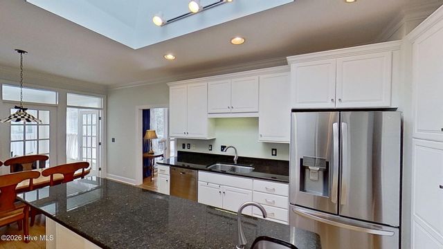 202 Geneva Court, New Bern, NC 28562
