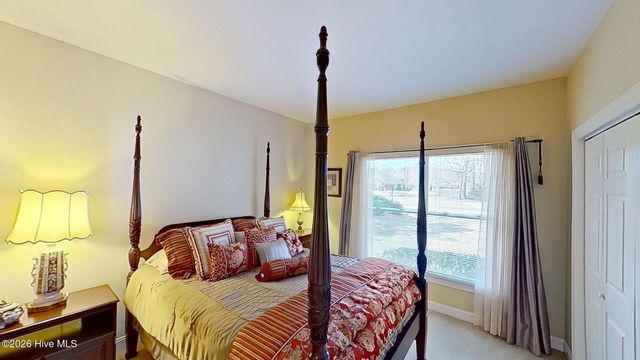 202 Geneva Court, New Bern, NC 28562