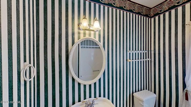 202 Geneva Court, New Bern, NC 28562