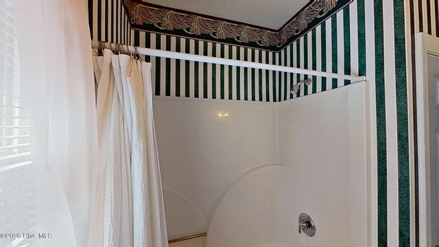 202 Geneva Court, New Bern, NC 28562