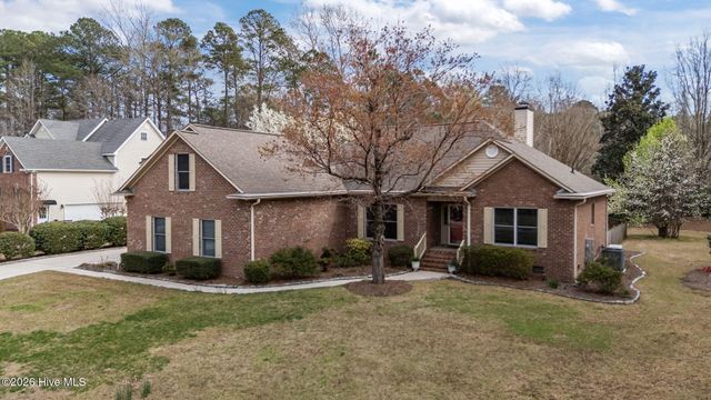 202 Geneva Court, New Bern, NC 28562