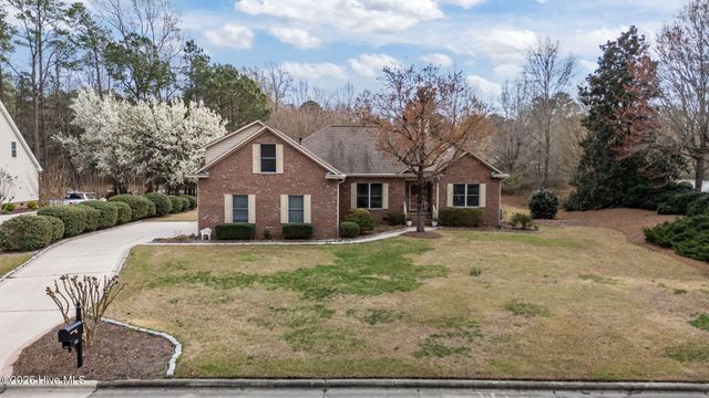 202 Geneva Court, New Bern, NC 28562
