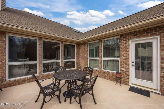 202 Geneva Court, New Bern, NC 28562