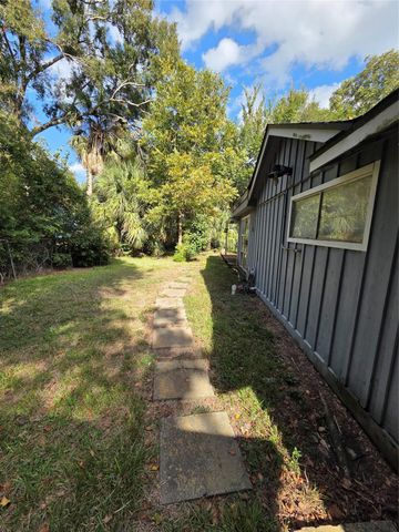 326 Texas Avenue, Bacliff, TX 77518