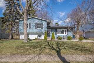 318 Birchdale Road, Perrysburg, OH 43551