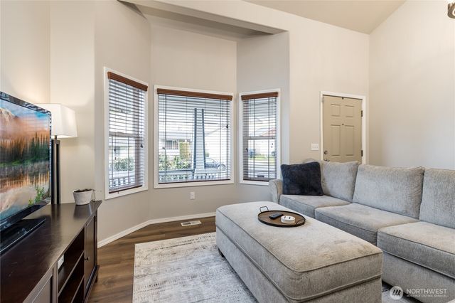 12920 82nd Avenue Ct E, Puyallup, WA 98373