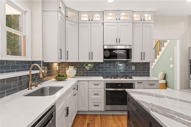 1235 Longpointe Pass, Alpharetta, GA 30005