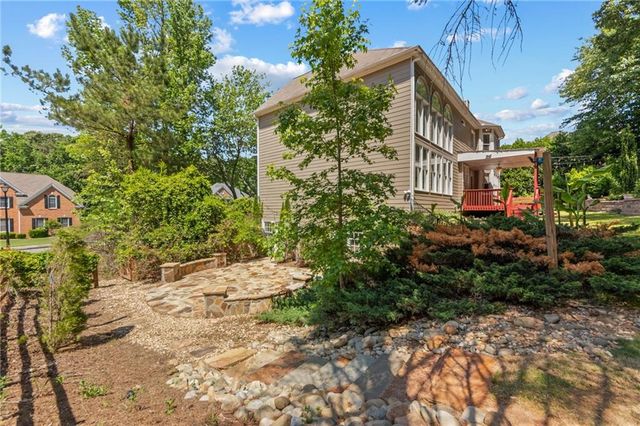 1235 Longpointe Pass, Alpharetta, GA 30005