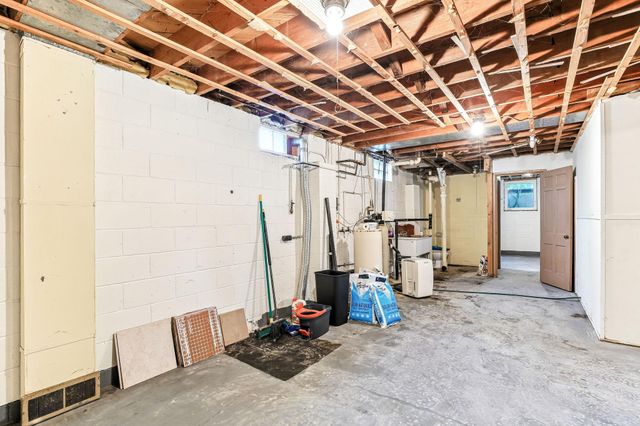 316 Selby Avenue, Owatonna, MN 55060