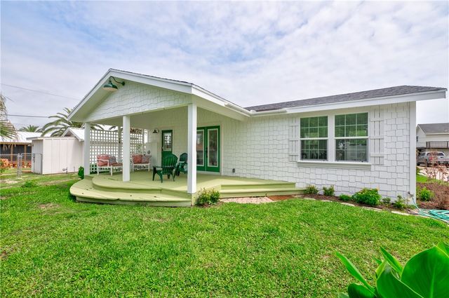 416 E Avenue B, Port Aransas, TX 78373