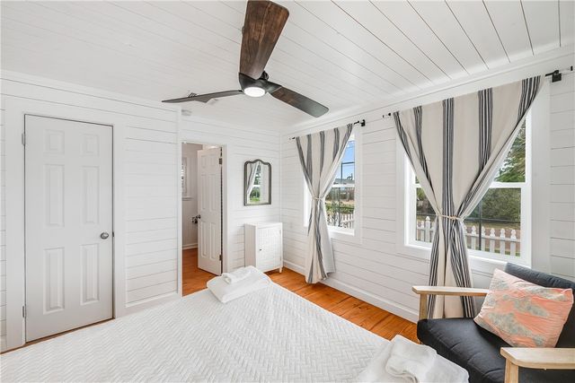 416 E Avenue B, Port Aransas, TX 78373