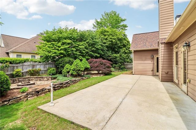 1545 Center Cross Pass, Marietta, GA 30062
