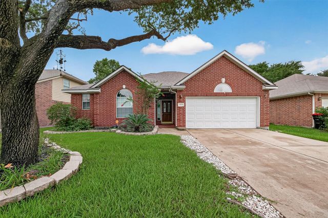 14531 Chestnut Falls Drive, Cypress, TX 77433