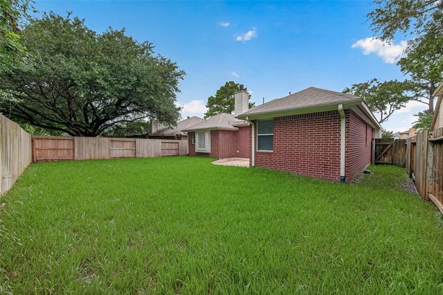 14531 Chestnut Falls Drive, Cypress, TX 77433