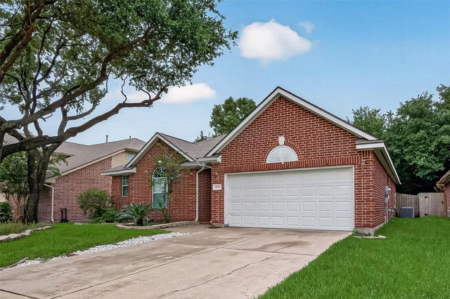 14531 Chestnut Falls Drive, Cypress, TX 77433