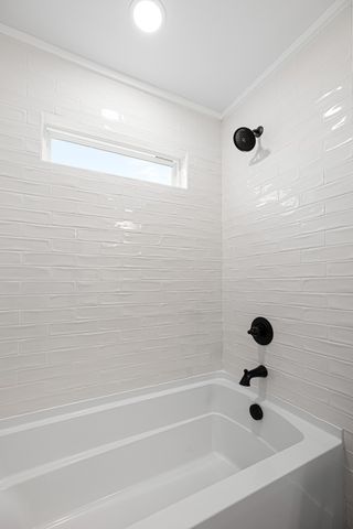 101 Hilltop Dr, Columbia, TN 38401