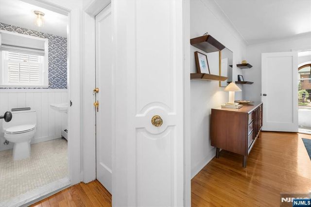 988 Richard Court, Teaneck, NJ 07666