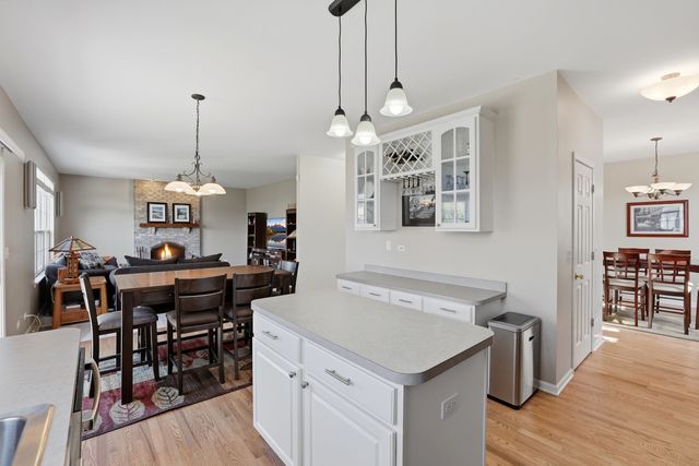 10850 Great Plaines Court, Huntley, IL 60142