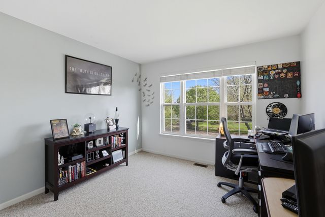 10850 Great Plaines Court, Huntley, IL 60142
