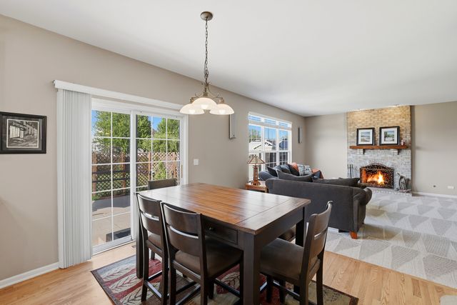10850 Great Plaines Court, Huntley, IL 60142