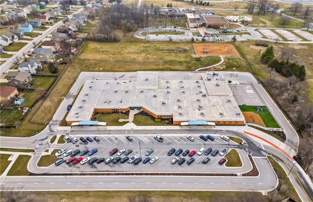 6712 E 134th Street, Grandview, MO 64030