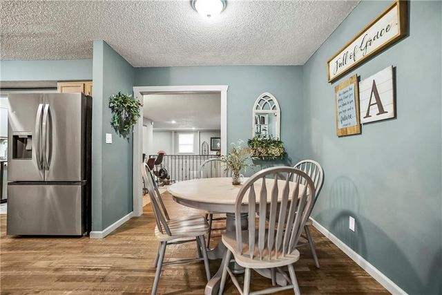 6712 E 134th Street, Grandview, MO 64030