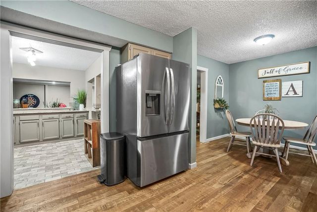 6712 E 134th Street, Grandview, MO 64030