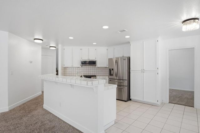 4002 Heartland Way, Turlock, CA 95382