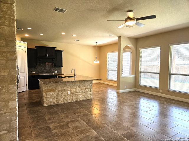 816 ALPINO, Cibolo, TX 78108