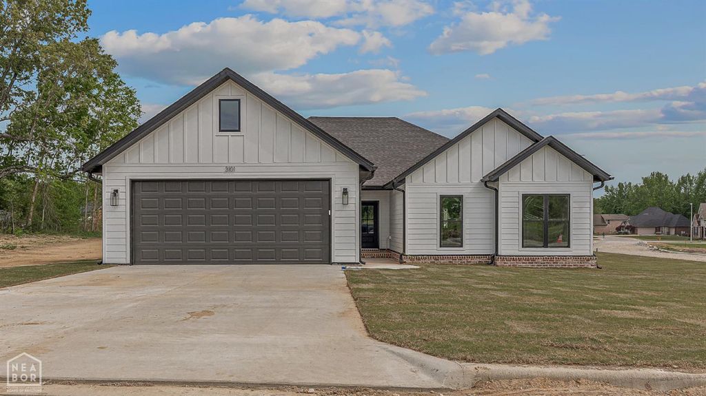 3101 Lynn Drive, Paragould, AR 72450
