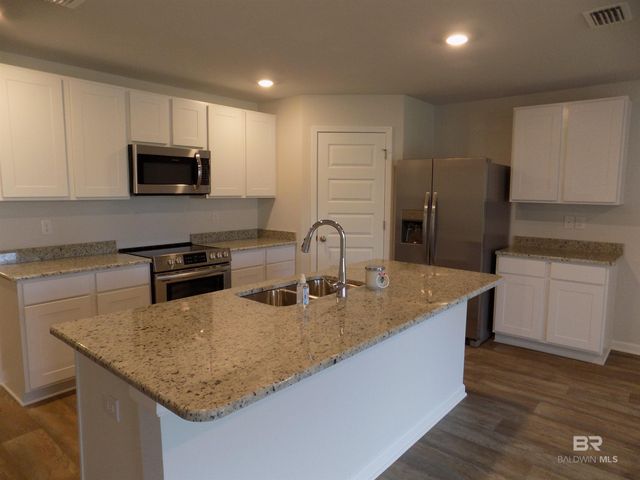 10402 Ruffian Route, Daphne, AL 36526