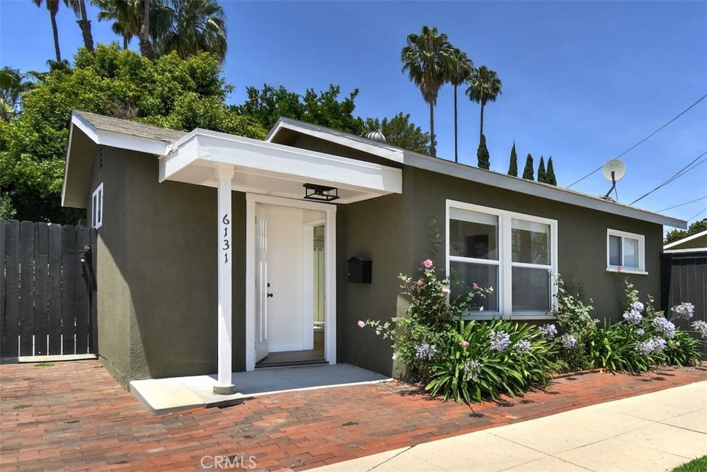 6131 Ranchito Avenue, Valley Glen, CA 91401