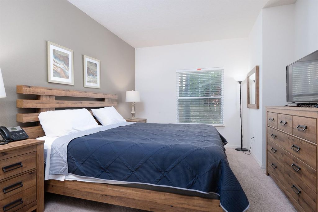 Image 18 of property listing at 8964 SILVER PLACE, Kissimmee, FL 34747