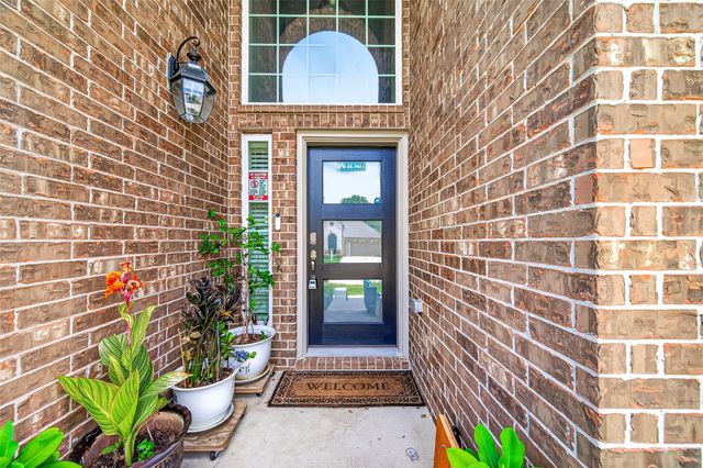 270 Little Dog Drive, Montgomery, TX 77356