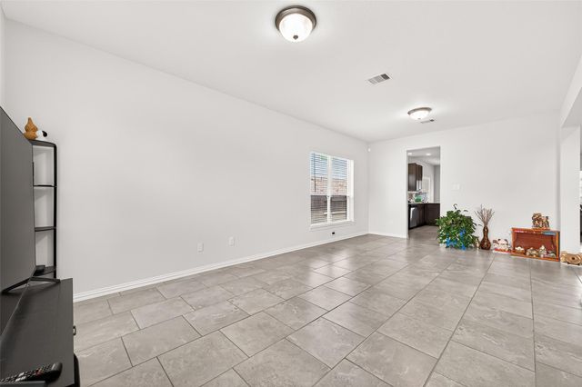 270 Little Dog Drive, Montgomery, TX 77356
