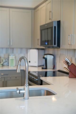 138 SW 171st Way, Pembroke Pines, FL 33027
