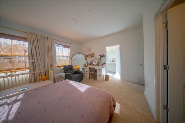 138 SW 171st Way, Pembroke Pines, FL 33027