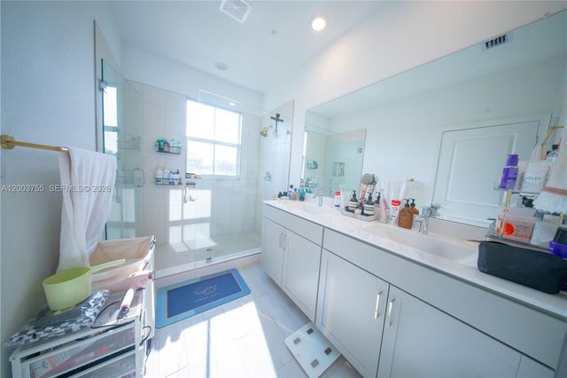 138 SW 171st Way, Pembroke Pines, FL 33027