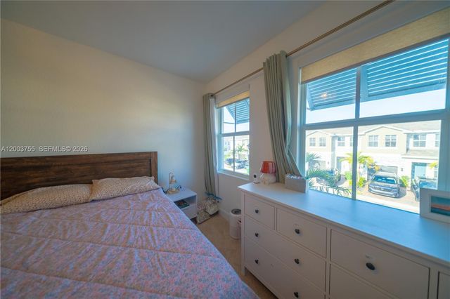 138 SW 171st Way, Pembroke Pines, FL 33027