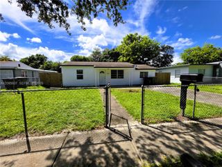 760 NW 126th Street, North Miami, FL 33168