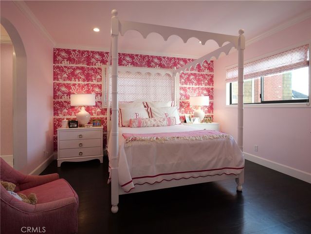 207 S Poinsettia Avenue, Manhattan Beach, CA 90266