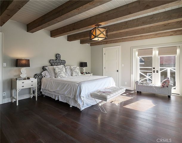 207 S Poinsettia Avenue, Manhattan Beach, CA 90266