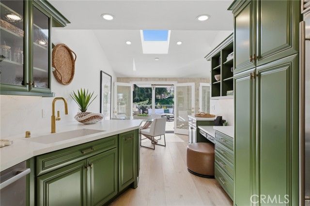 4707 Park Olivo N, Calabasas, CA 91302