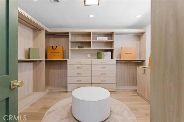 4707 Park Olivo N, Calabasas, CA 91302