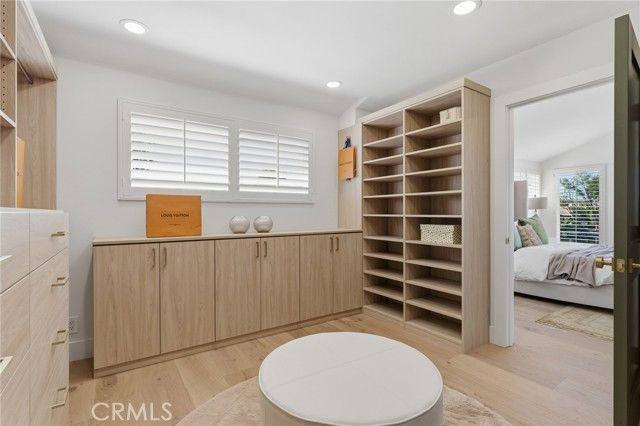 4707 Park Olivo N, Calabasas, CA 91302