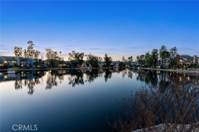 4707 Park Olivo N, Calabasas, CA 91302